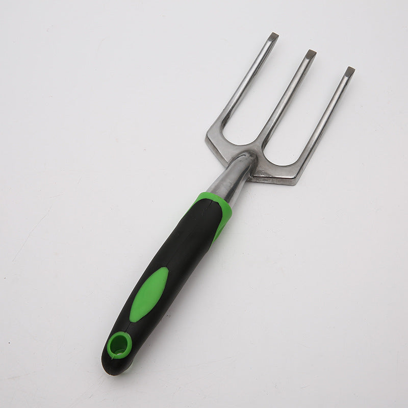 Nurva Garden Tool Set in use